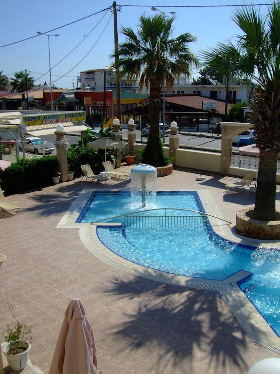 Antonios Aparthotel 3*