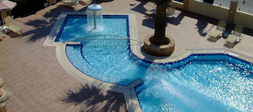 Aparthotel Antonios 3*